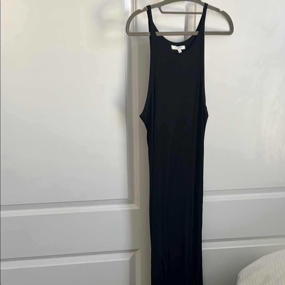 Black Sleeveless Maxi Dress
